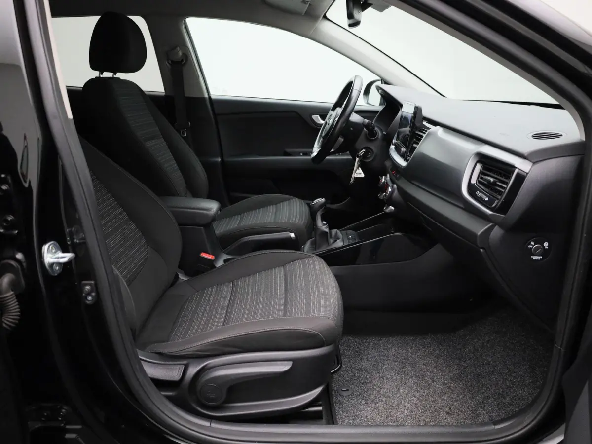 1.0 T-GDi MHEV DynamicLine | ACHTERUITRIJCAMERA | APPLE CARPLAY - ANDROID AUTO | CRUISE CONTROL | CLIMATE CONTROL | LICHTMETALEN VELGEN |