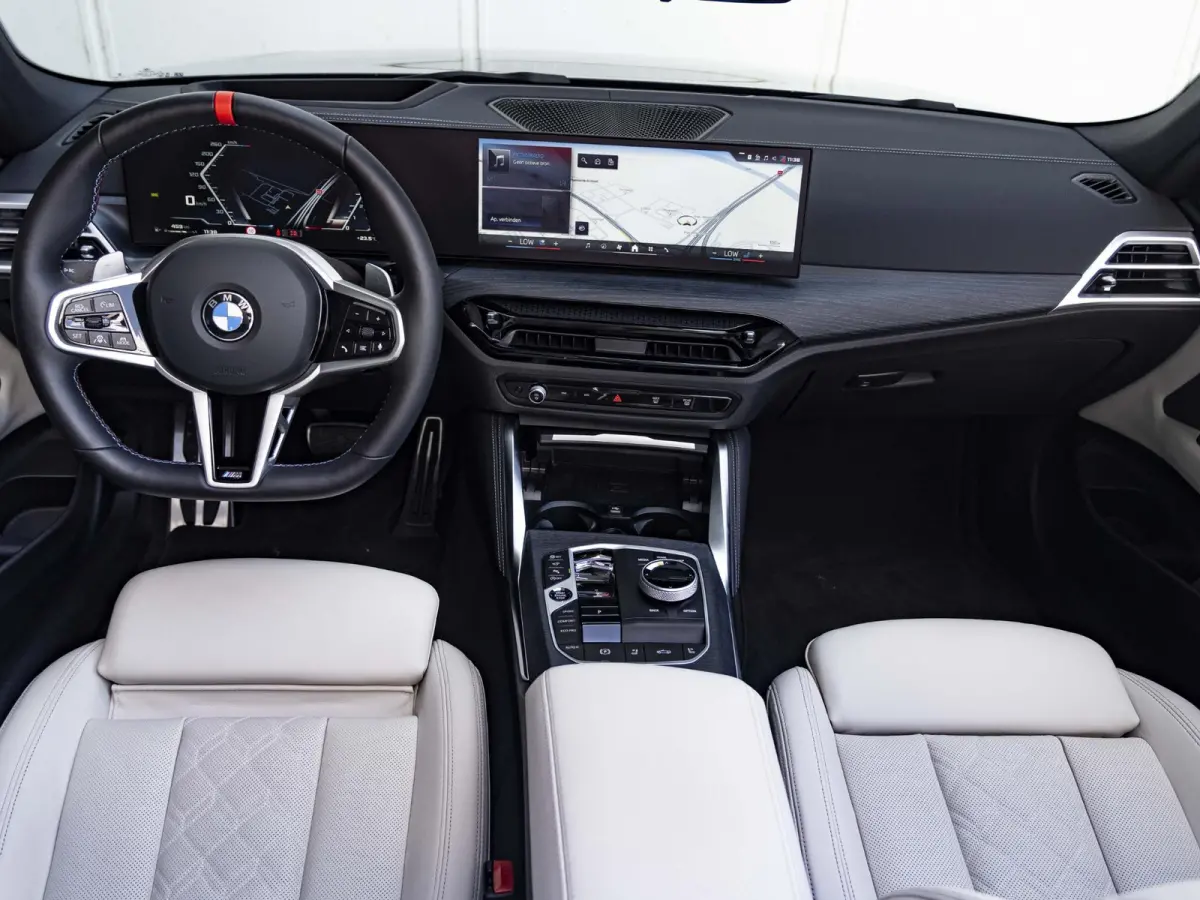 M440i xDrive | M Sportpakket Pro | Innovation Pack | Harman Kardon | Stuurwielrand verwarmd | Air Collar | Comfort Access | Trekhaak