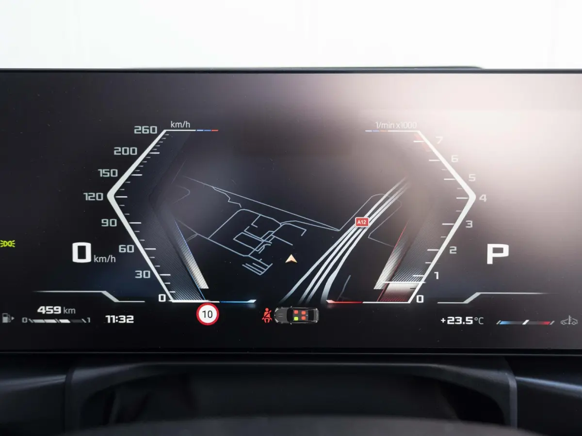 M440i xDrive | M Sportpakket Pro | Innovation Pack | Harman Kardon | Stuurwielrand verwarmd | Air Collar | Comfort Access | Trekhaak
