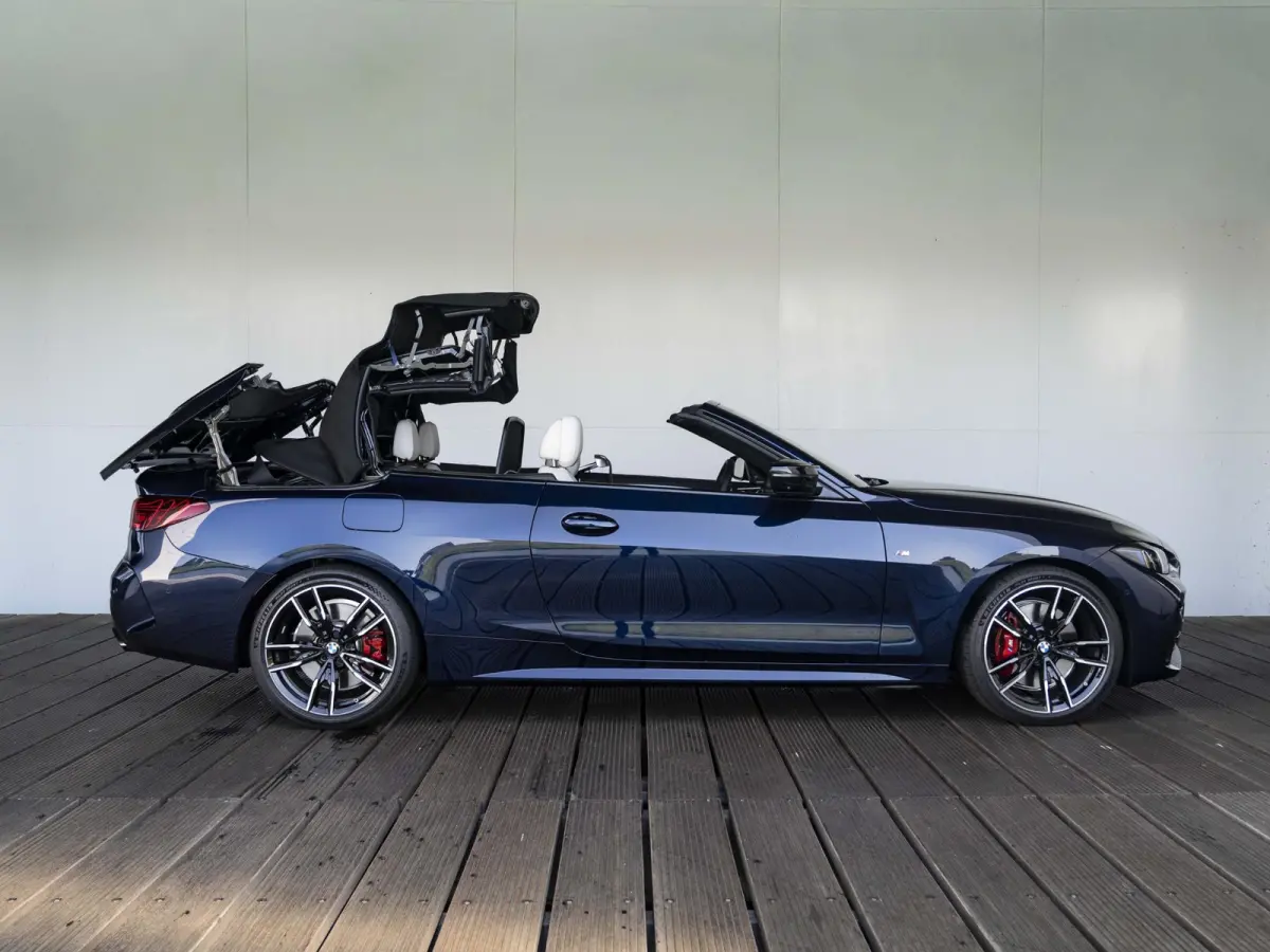 M440i xDrive | M Sportpakket Pro | Innovation Pack | Harman Kardon | Stuurwielrand verwarmd | Air Collar | Comfort Access | Trekhaak