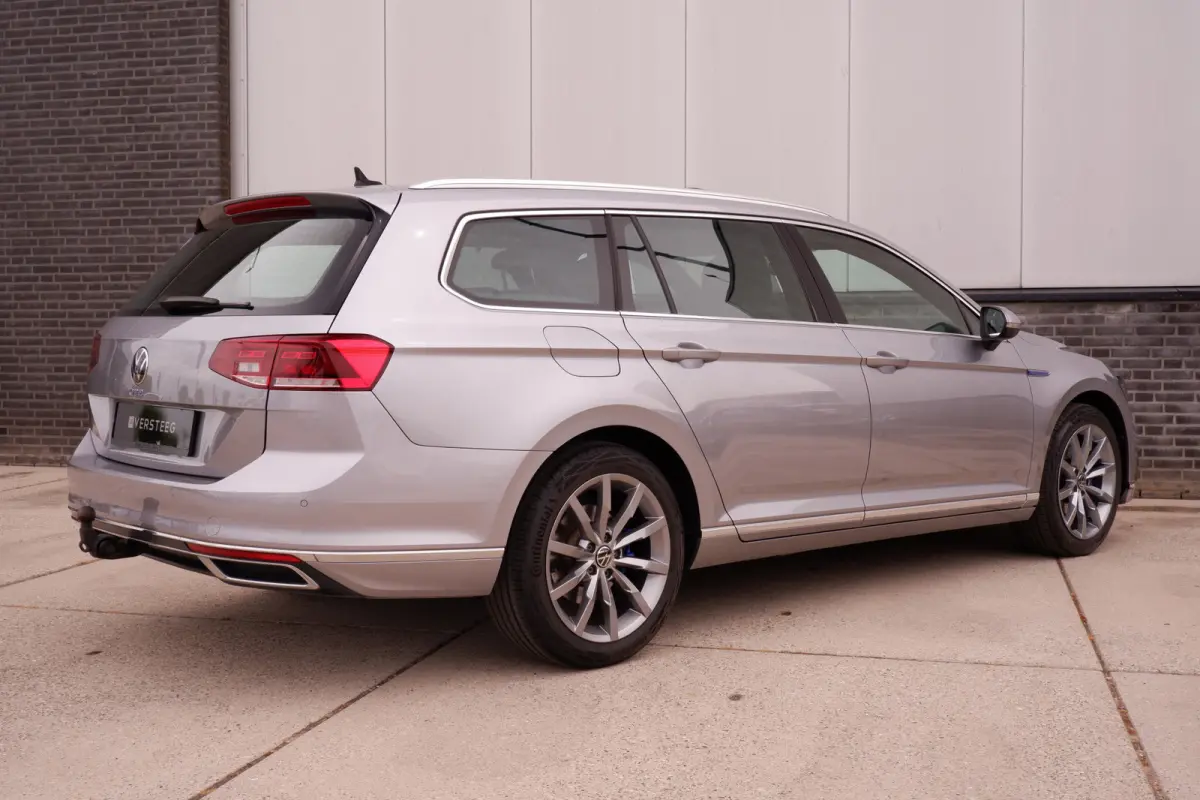 1.4 TSI PHEV GTE Business | Pano | Elek. Trekhaak | Head-Up | Carplay | LED | Camera | Navi | Alcantara