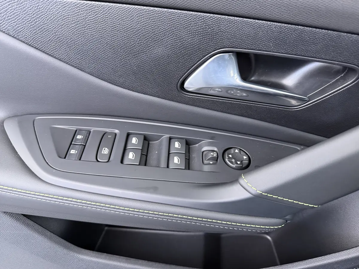 GT 54 kWh Automaat | Bekleding Alcantara/kunstleder