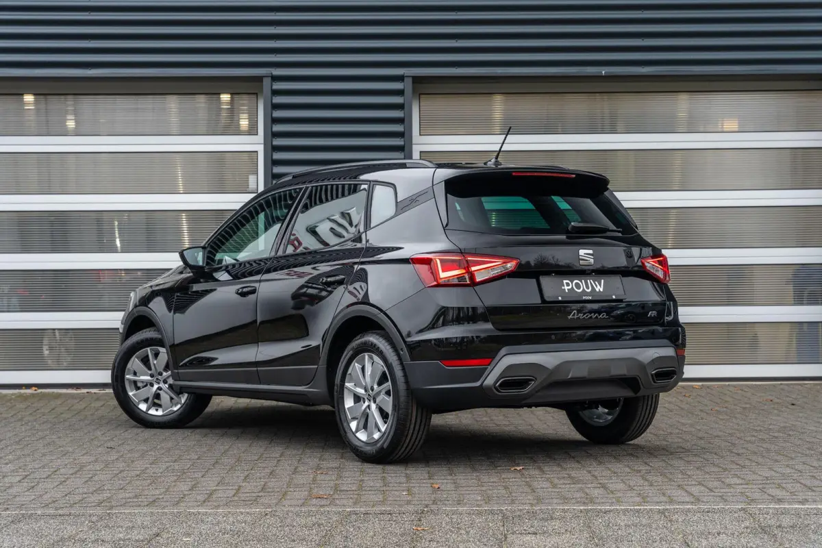 1.0 EcoTSI 95pk FR Business Connect | Achteruitrijcamera | Cruise Control Adaptief | Stoelverwarming
