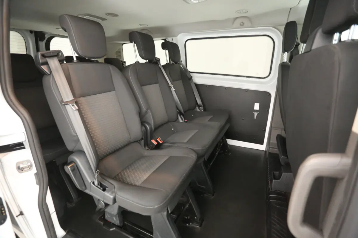 2.0 TDCI L1H1 | 9 Persoons | Airco | Cruise | Parkeersens.