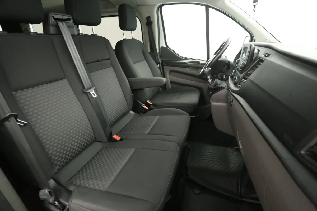 2.0 TDCI L1H1 | 9 Persoons | Airco | Cruise | Parkeersens.