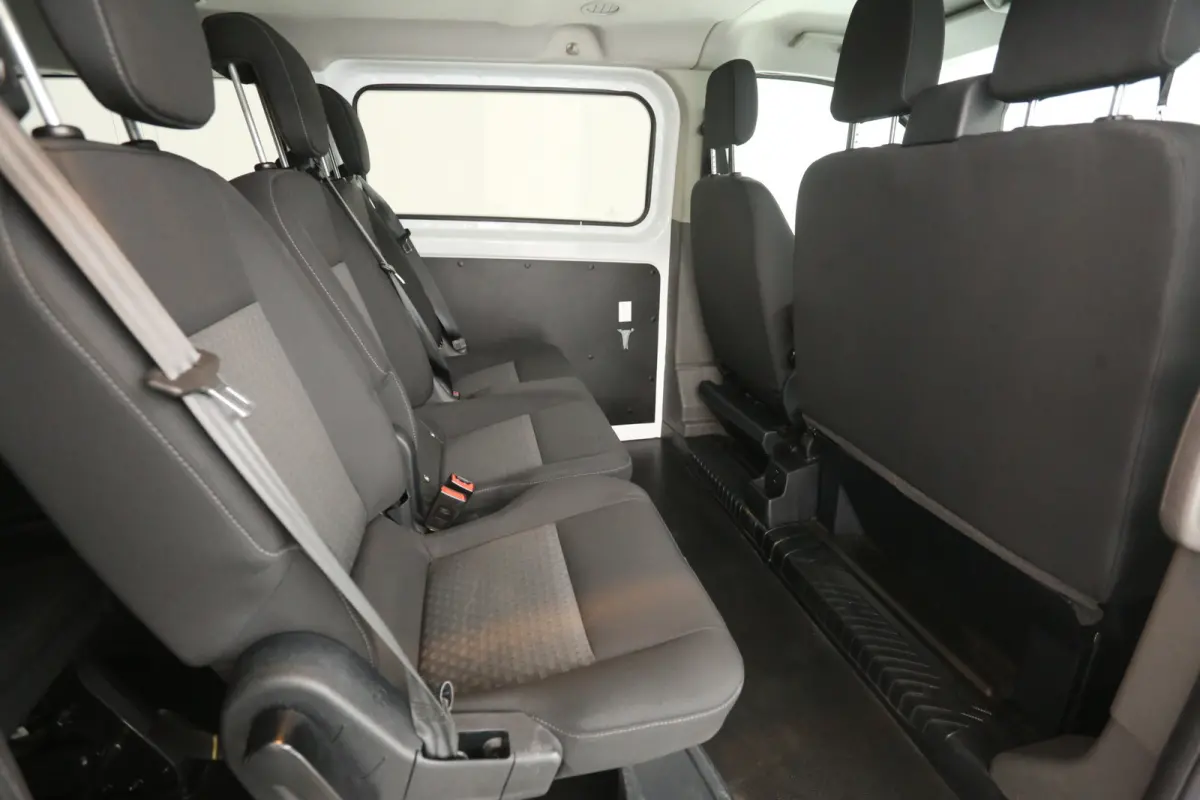 2.0 TDCI L1H1 | 9 Persoons | Airco | Cruise | Parkeersens.