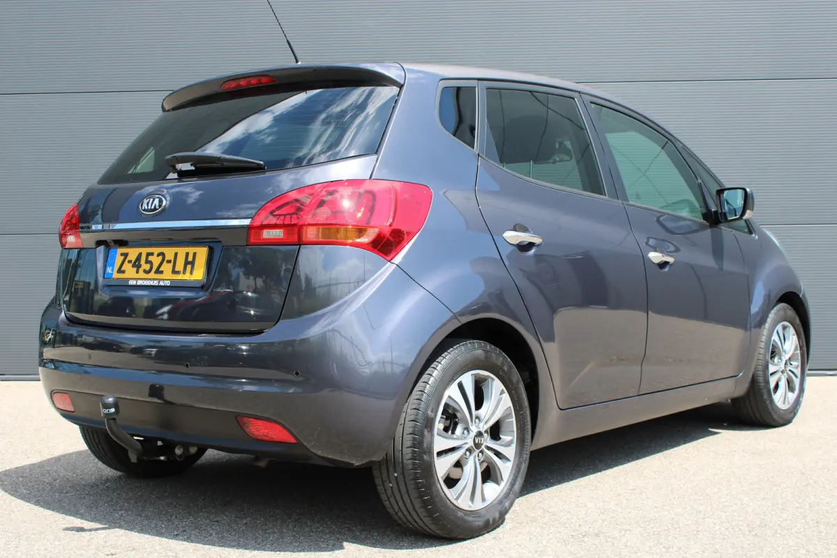1.6 CVVT DynamicPLusLine | Automaat | Navigatie | Camera | Stoelverwarming | Trekhaak | Lichtmetaal | 37.000km |