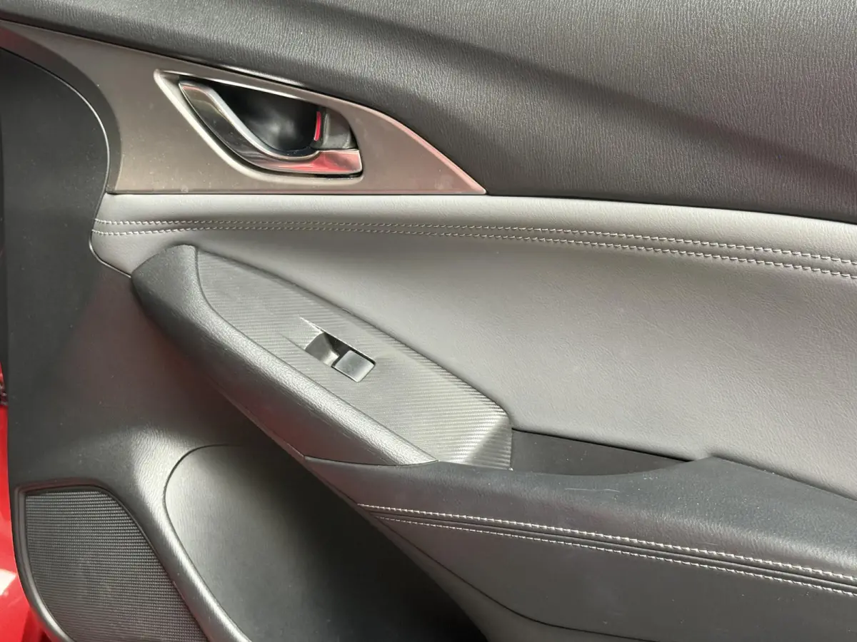 2.0 SkyActiv-G 120 SkyLease GT | NAVI | 18” | CARPLAY | CAMERA