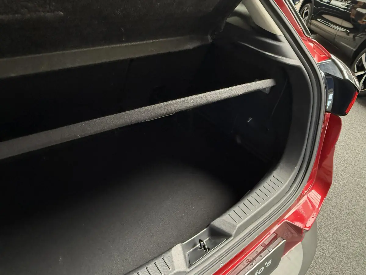 2.0 SkyActiv-G 120 SkyLease GT | NAVI | 18” | CARPLAY | CAMERA