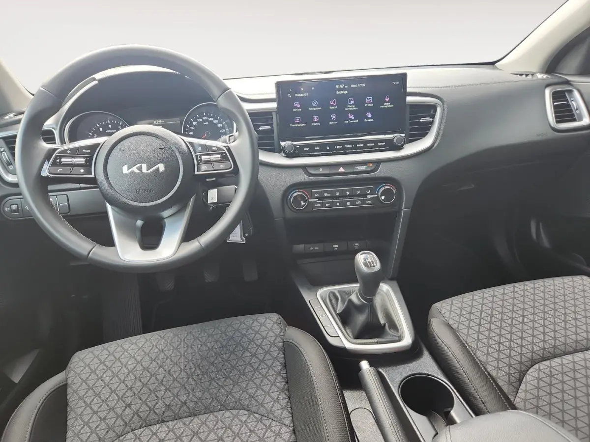 1.0 T-GDi ComfortLine | Camera | Navi | Apple Carplay | Android Auto | Lichtmetalen Velgen |