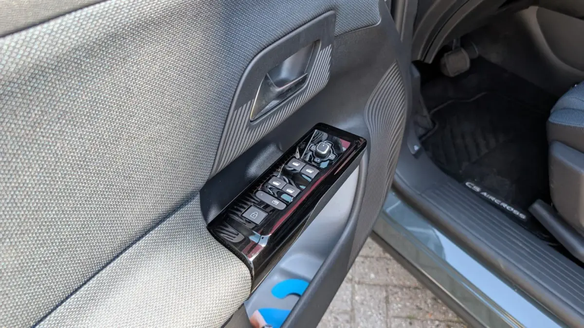 1.2 Hybrid 145 Business | 360° Camera | Adaptive Cruise Control | Elektrische achterklep Automaat