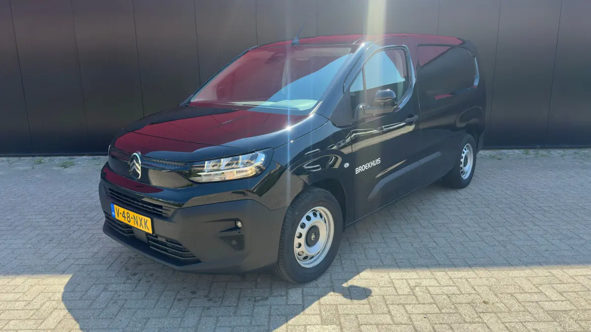 136 L2 50 kWh | Climate Control | Cruise Control | Parkeersensoren