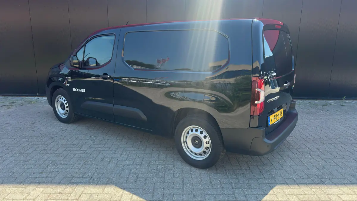 136 L2 50 kWh | Climate Control | Cruise Control | Parkeersensoren