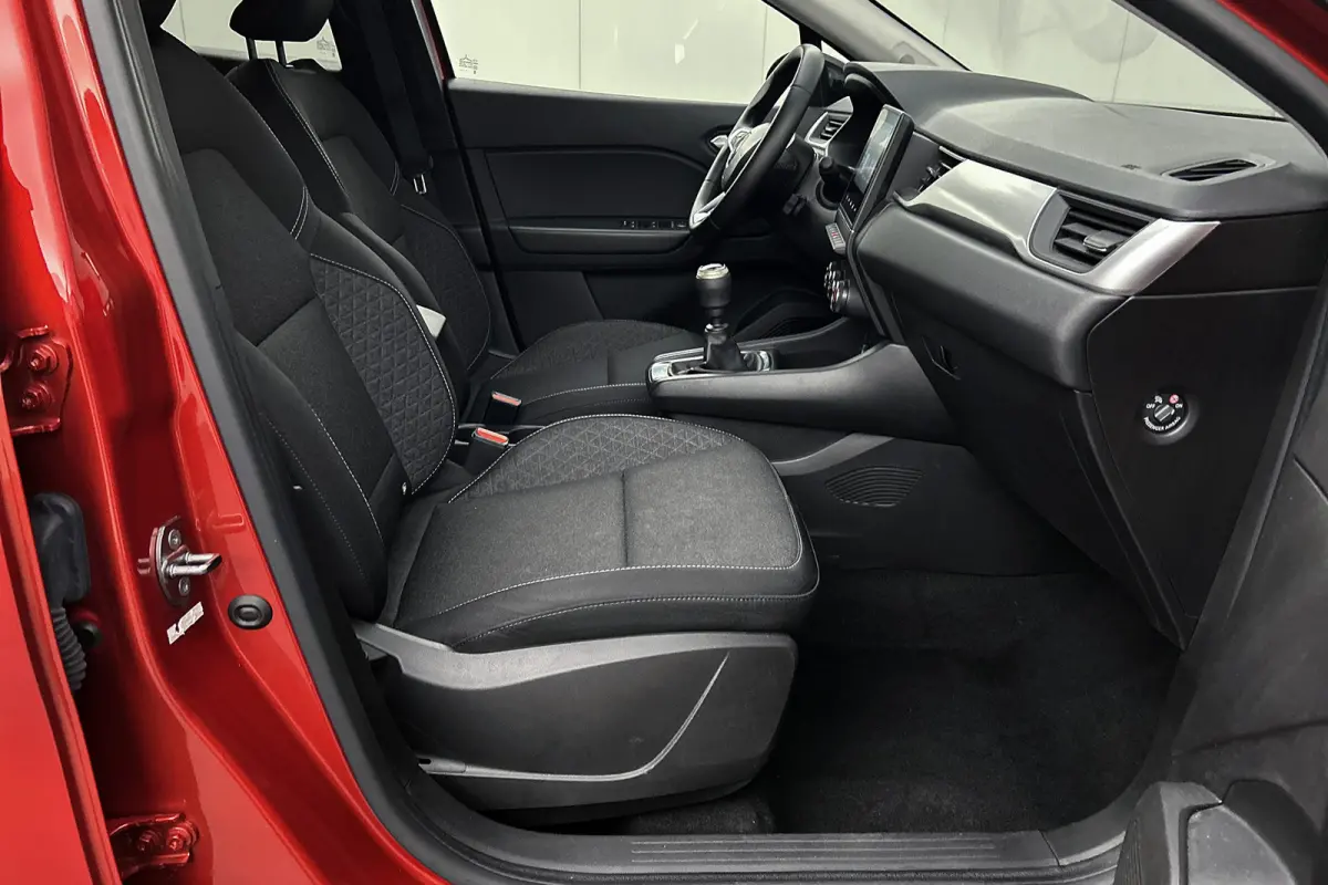 1.0 TCe 90 evolution | Camera | LED | Apple Carplay | Cruise control