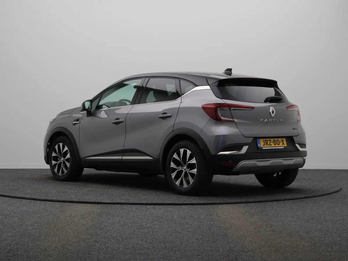 1.6 E-Tech Hybrid 145 Techno | Achteruitrijcamera | Climate Control | Parkeersensoren Voor en Achter | All season banden |