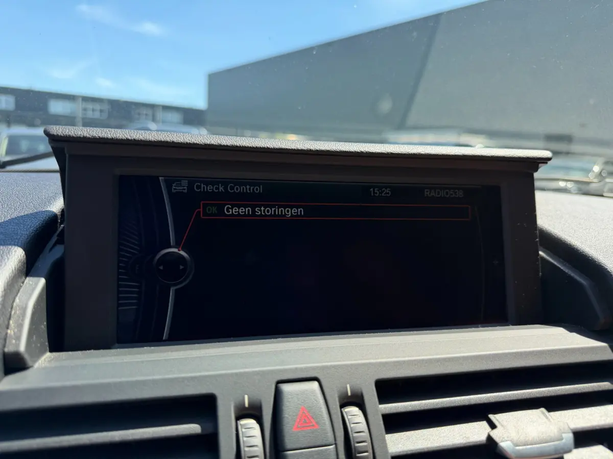 SDrive20i Executive 1 ste eigenaar, org NL auto, sportstoelen