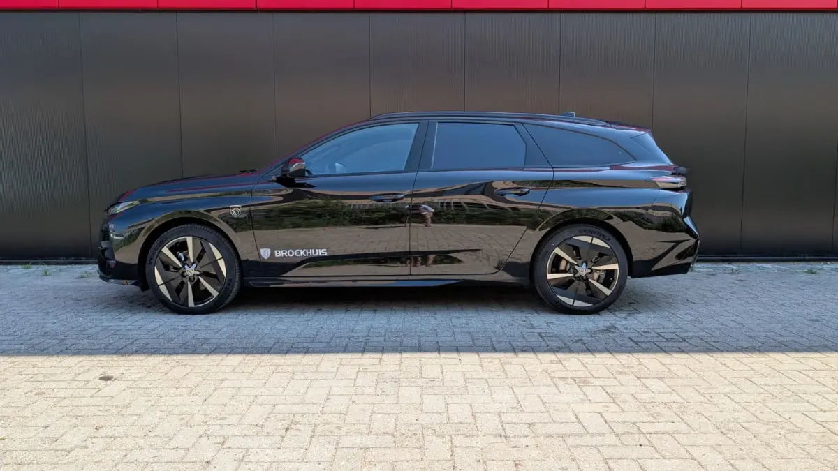 GT 54 kWh | Adaptive Cruise Control | 360° Camera | Stoelverwarming | Stoelmassage