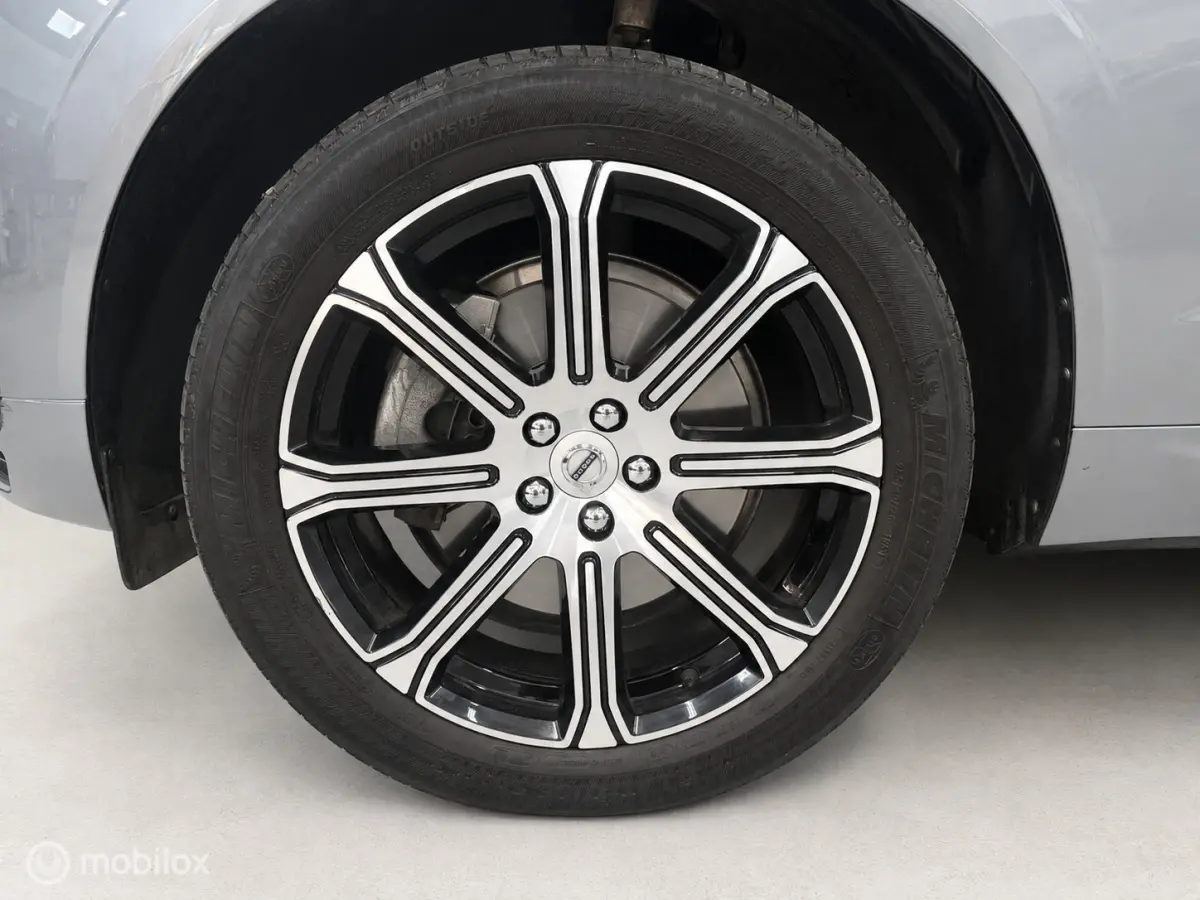 2.0 T8 Twin Engine AWD Inscription PANO / ACC