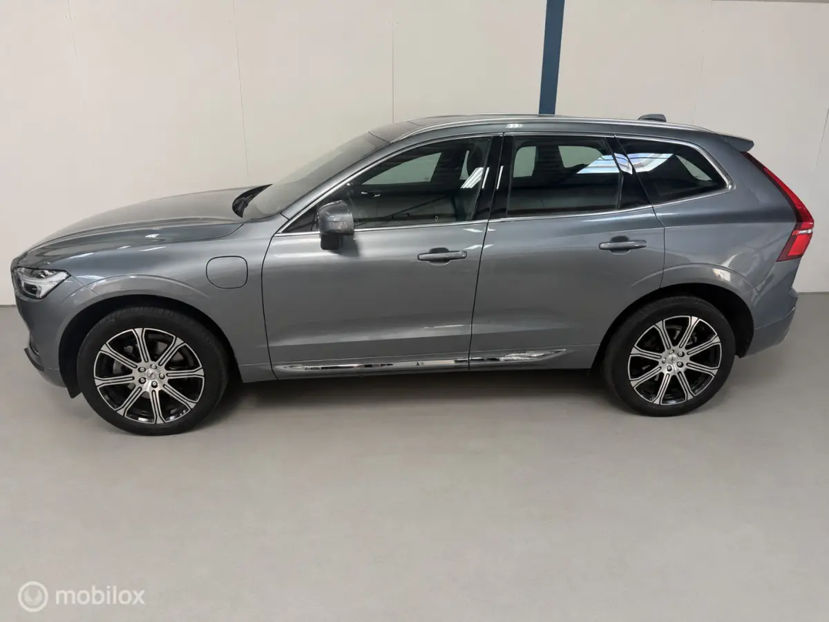 2.0 T8 Twin Engine AWD Inscription PANO / ACC