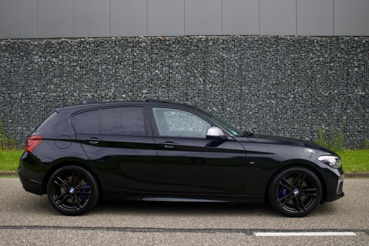 M140i xDrive Edition Shadow High Executive