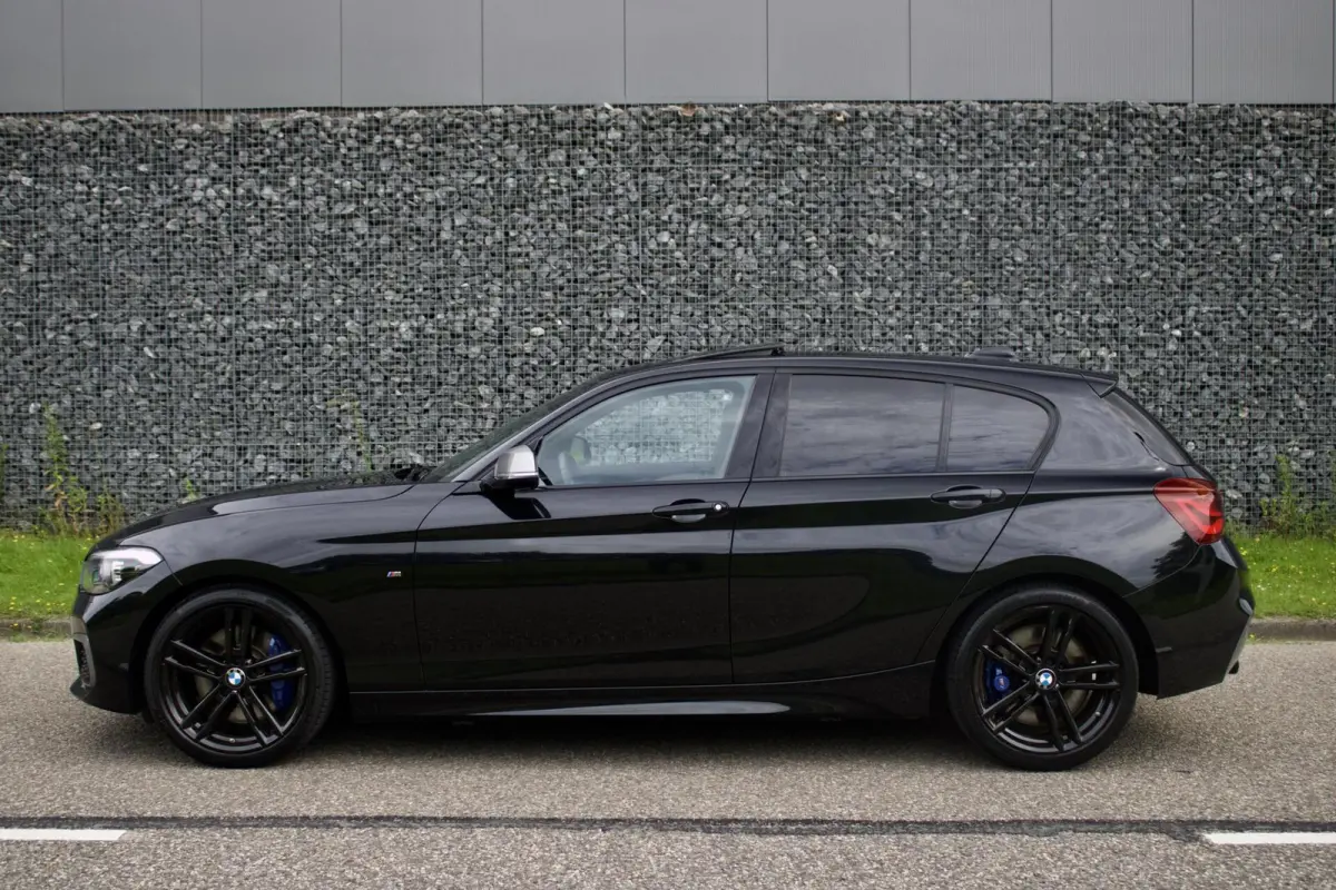 M140i xDrive Edition Shadow High Executive