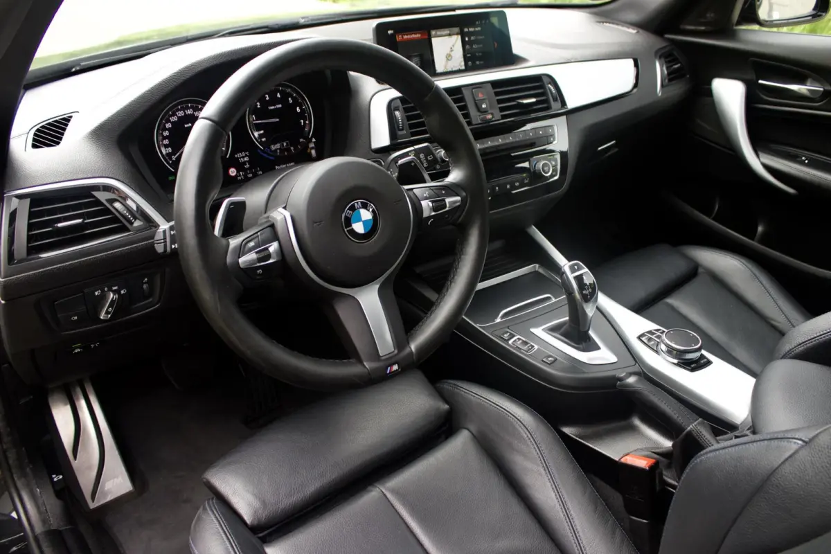 M140i xDrive Edition Shadow High Executive