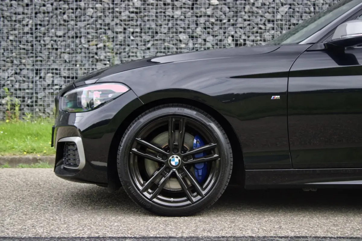 M140i xDrive Edition Shadow High Executive