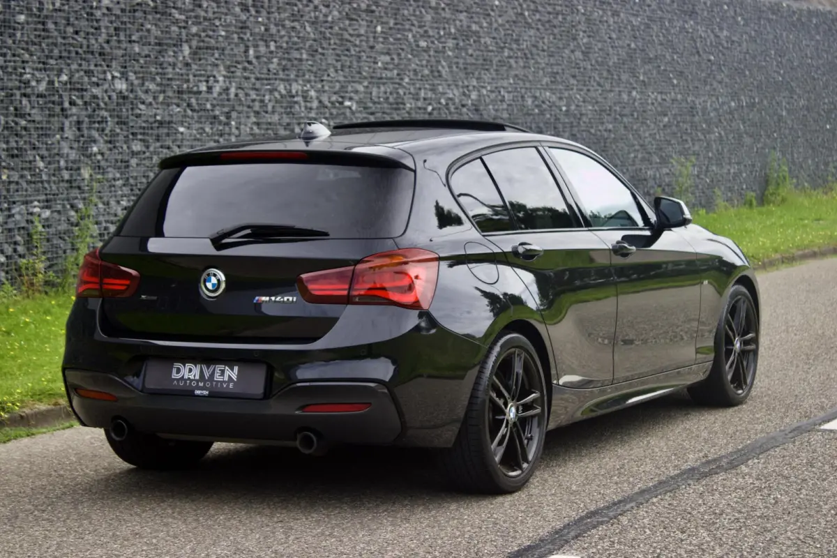 M140i xDrive Edition Shadow High Executive