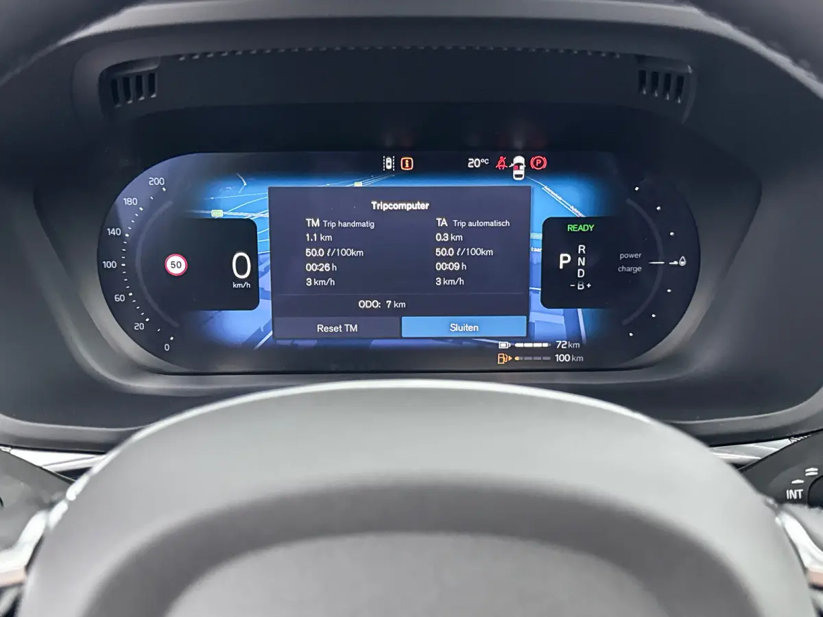 T8 Recharge Ultra Dark Executive | 22" | Heico Diffusor | Getint & Gelamineerd Glas | Alarmklasse 3 | Black Edition Interieur | Luchtvering | Bowers & Wilkins | Geventileerd Nappa | Massages