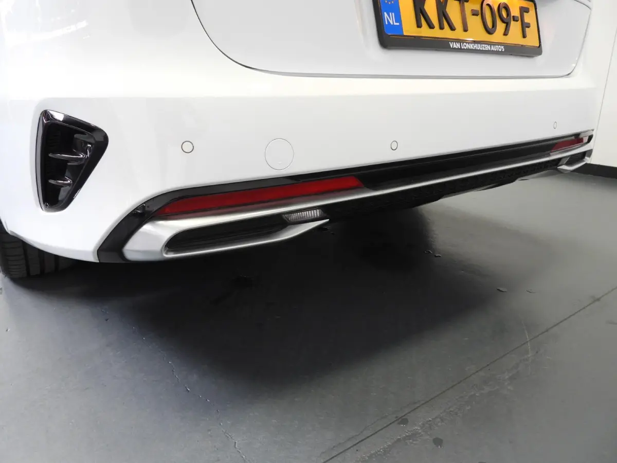 1.6 GDI PHEV Plug-In DynamicPlusLine NAVI/CAMERA.EL.KLEP/LED/16"LMV!