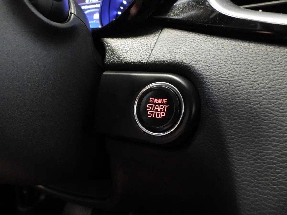1.6 GDI PHEV Plug-In DynamicPlusLine NAVI/CAMERA.EL.KLEP/LED/16"LMV!