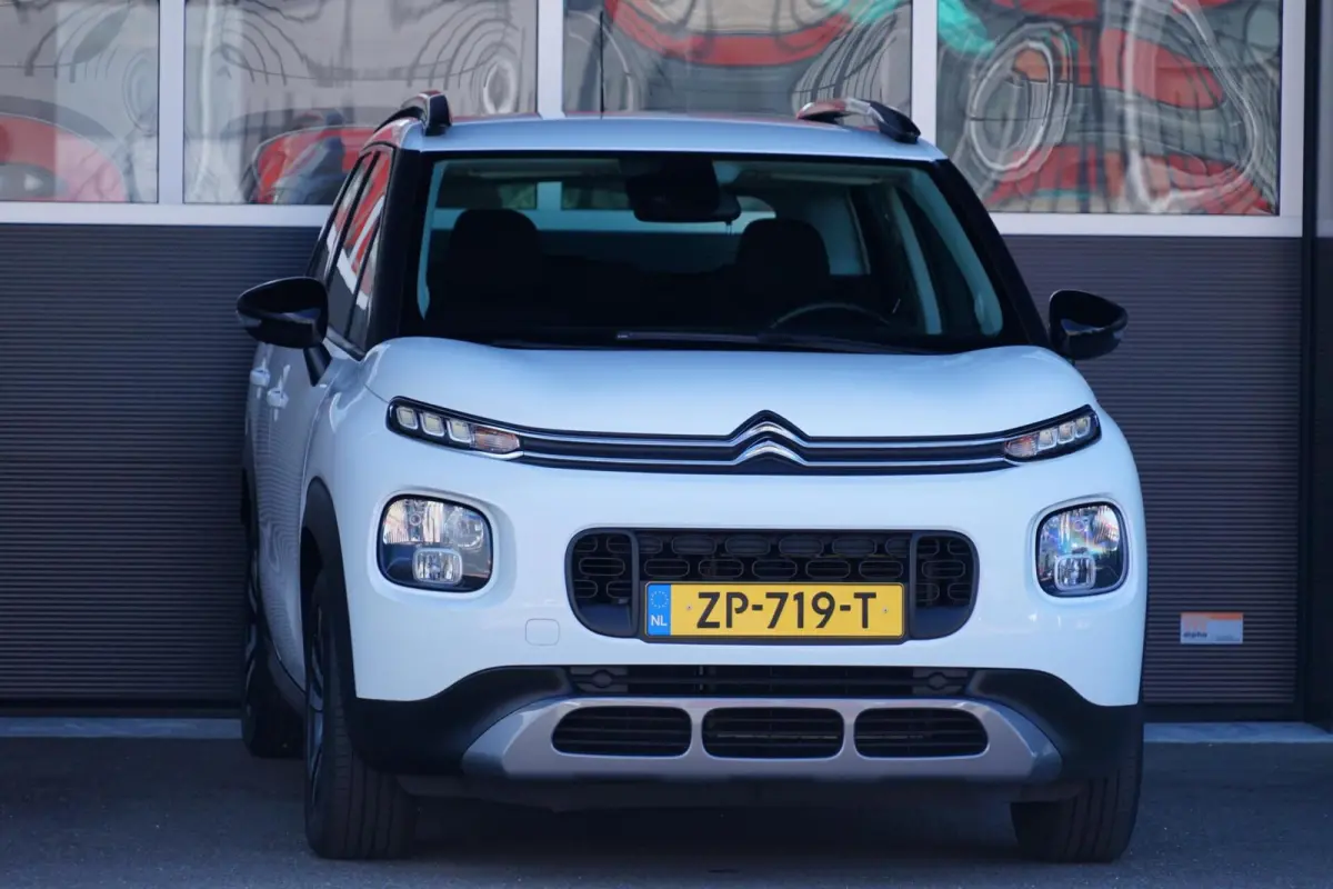 1.2 PureTech Feel, NL, clima, PDC, CarPlay
