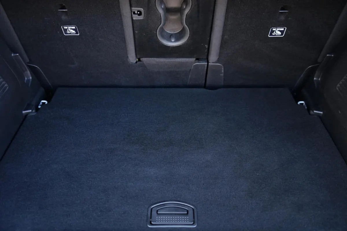1.2 PureTech Feel, NL, clima, PDC, CarPlay