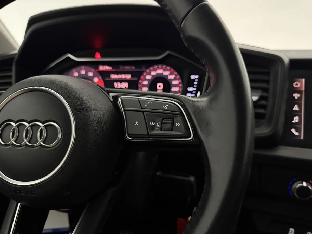 25 TFSI epic | Virtual | Carplay | Airco | Cruise | Keyless | NAP