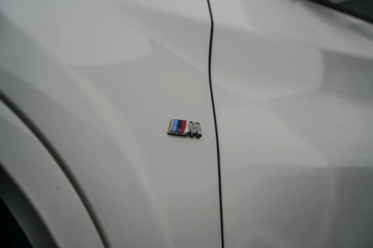 sDrive18i M-Sport PANO / HUD / CAMERA