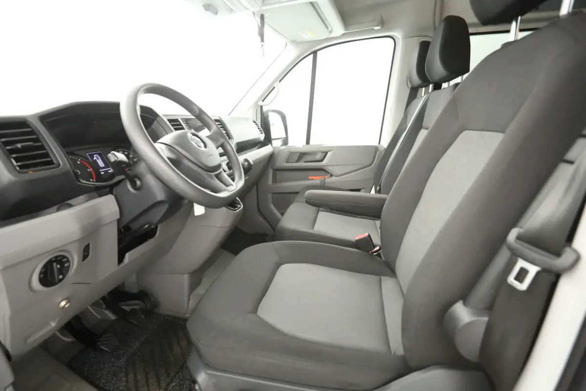 2.0 TDI 140PK L3H3 | DC | 6 Zits | 3000kg Trekgew. | Airco | Cruise | Camera | Carplay | Parkeersens.