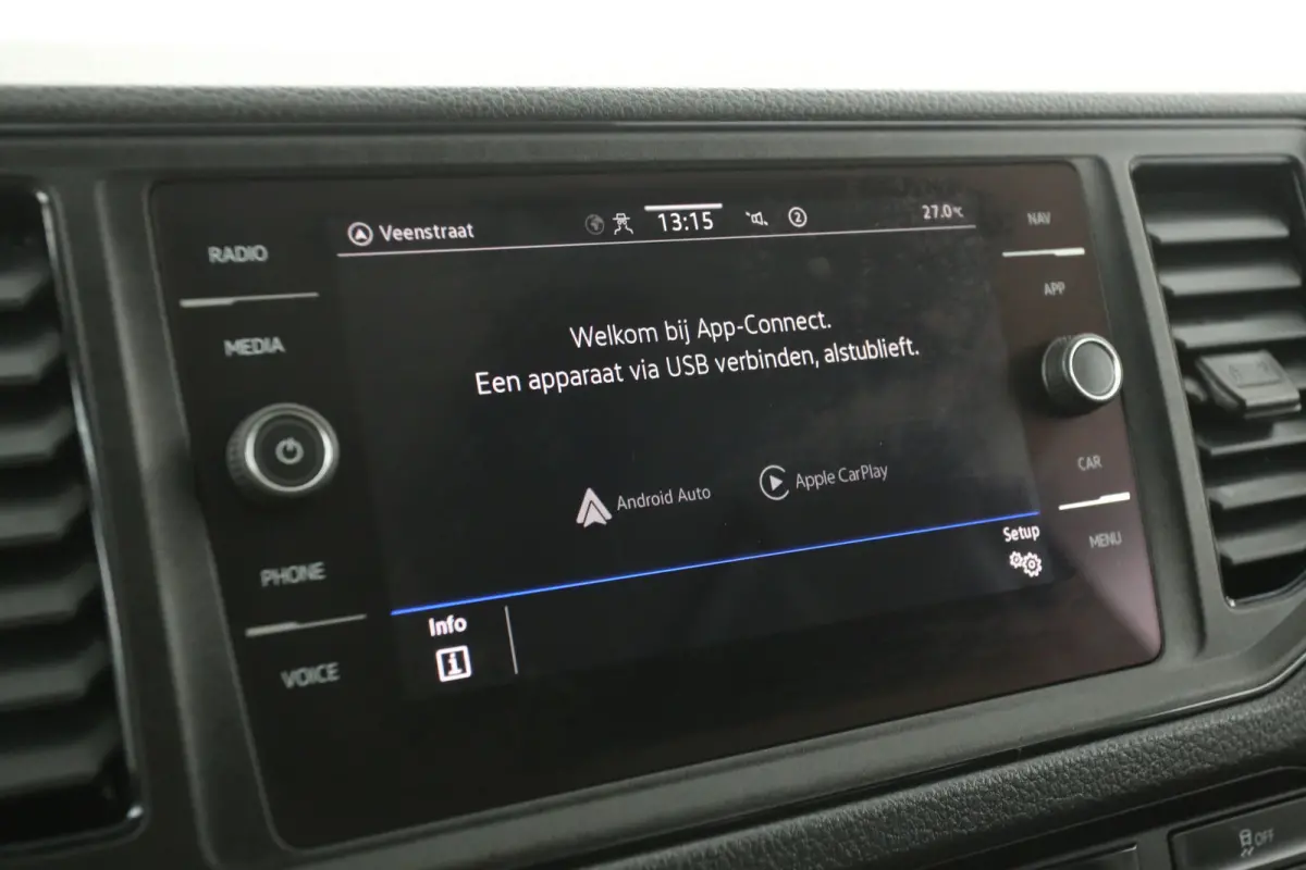 2.0 TDI 140PK L3H3 | DC | 6 Zits | 3000kg Trekgew. | Airco | Cruise | Camera | Carplay | Parkeersens.