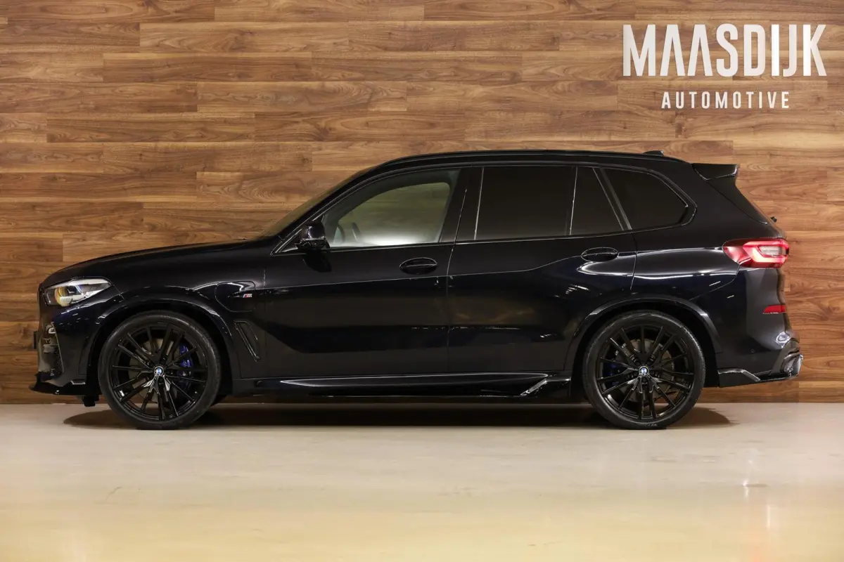 xDrive45e M-Sport|Panorama|Aero|Camera|H&K Audio|Memory|