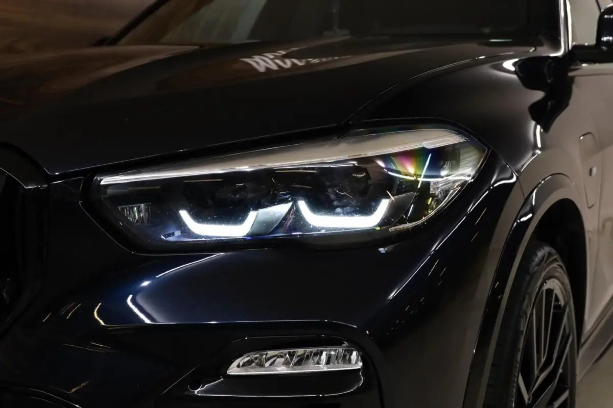 xDrive45e M-Sport|Panorama|Aero|Camera|H&K Audio|Memory|