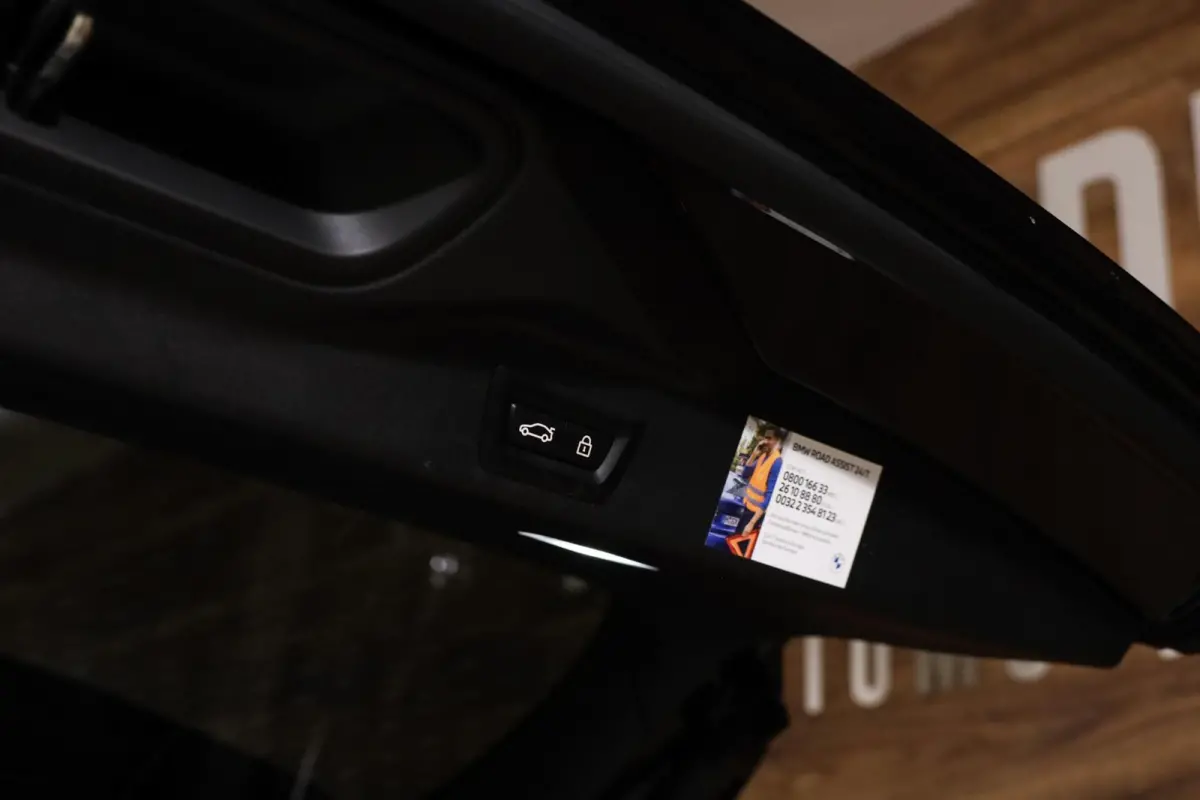 xDrive45e M-Sport|Panorama|Aero|Camera|H&K Audio|Memory|