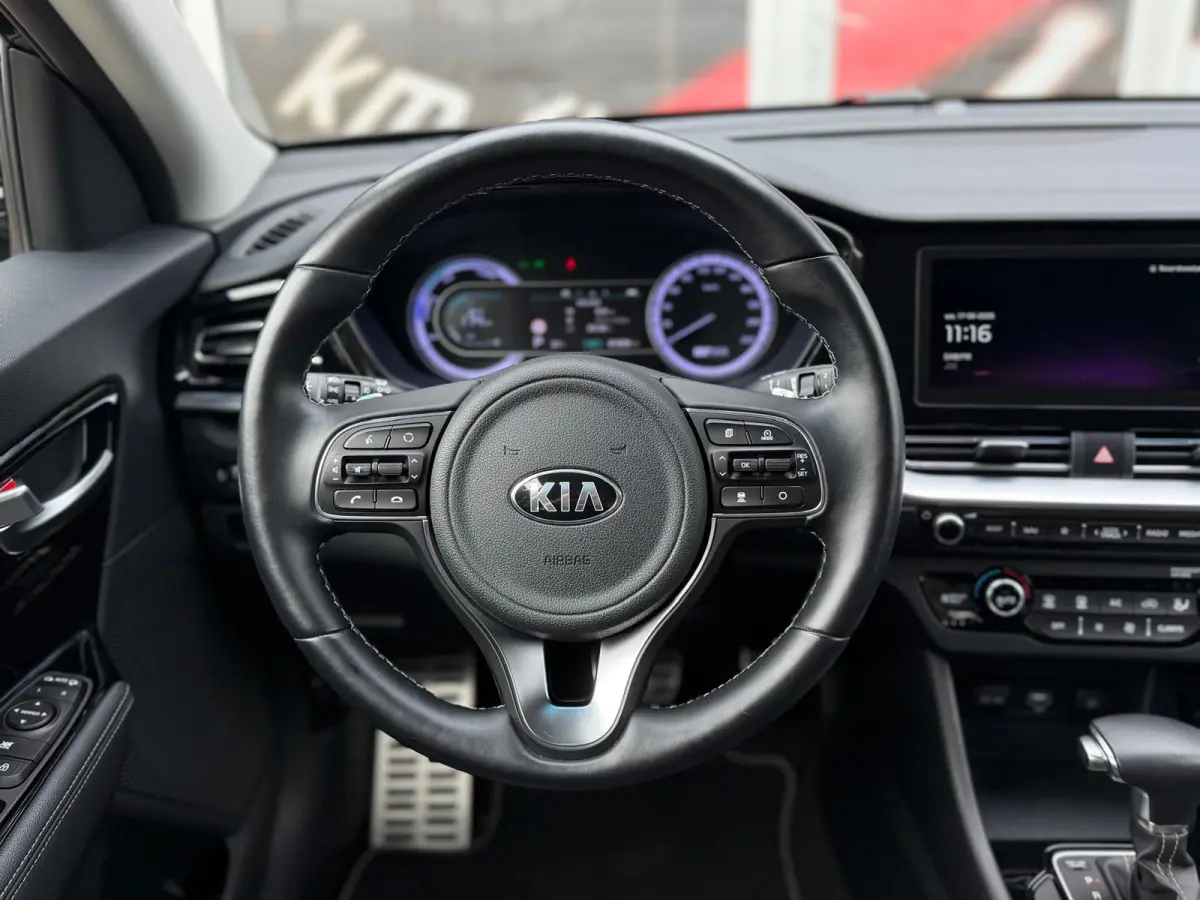 HEV DynamicPlusLine Automaat / Trekhaak / Adapt. Cruise / Keyless / Carplay /