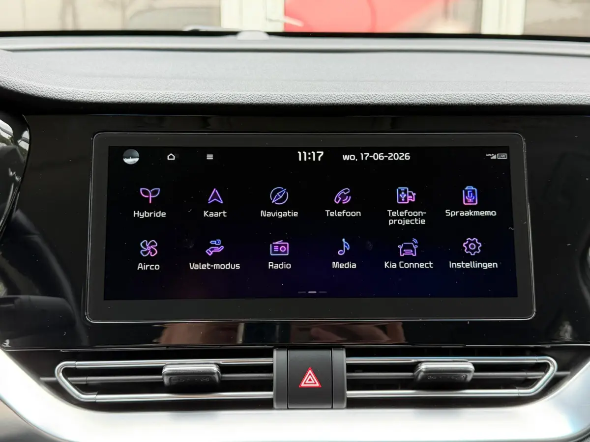 HEV DynamicPlusLine Automaat / Trekhaak / Adapt. Cruise / Keyless / Carplay /