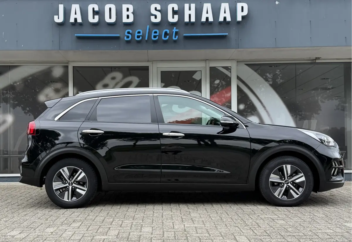 HEV DynamicPlusLine Automaat / Trekhaak / Adapt. Cruise / Keyless / Carplay /