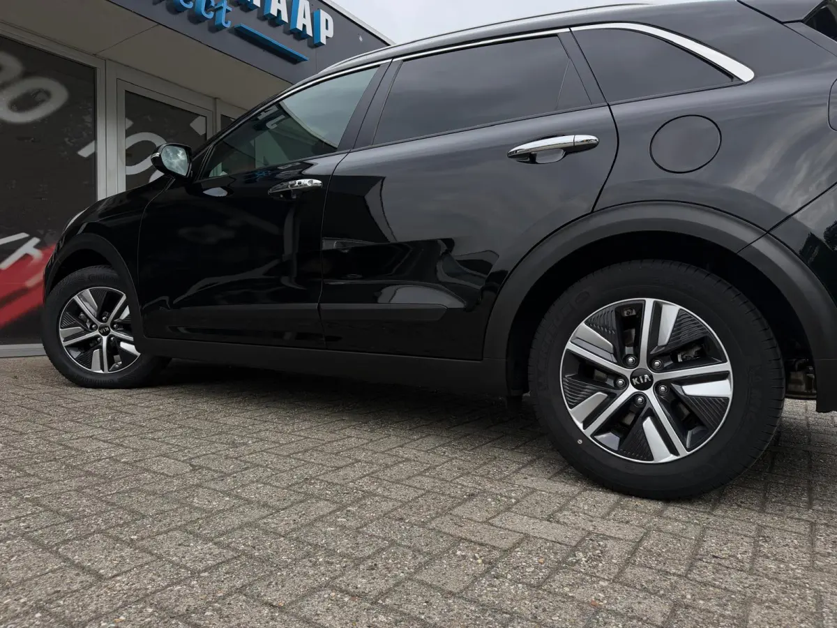 HEV DynamicPlusLine Automaat / Trekhaak / Adapt. Cruise / Keyless / Carplay /