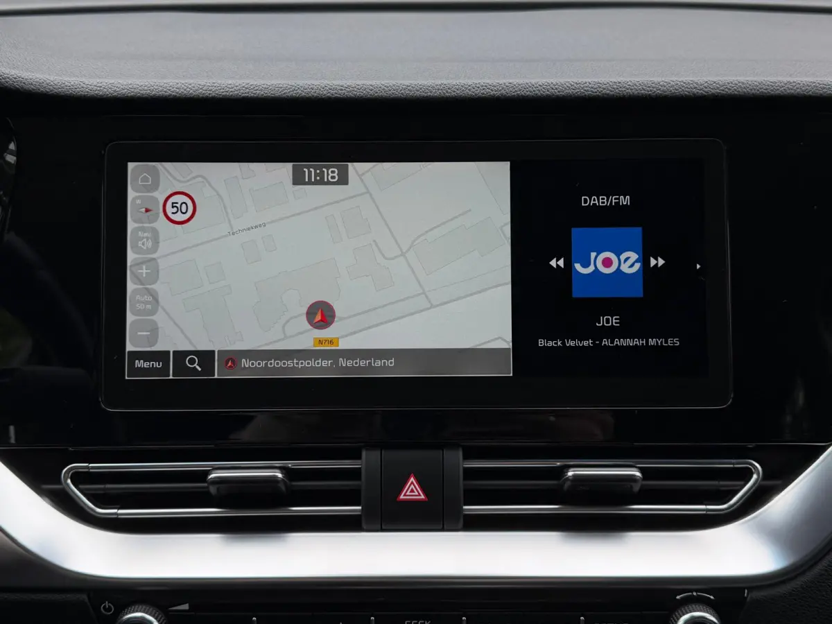 HEV DynamicPlusLine Automaat / Trekhaak / Adapt. Cruise / Keyless / Carplay /
