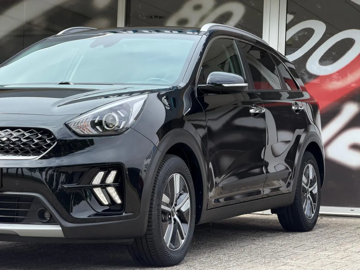 HEV DynamicPlusLine Automaat / Trekhaak / Adapt. Cruise / Keyless / Carplay /