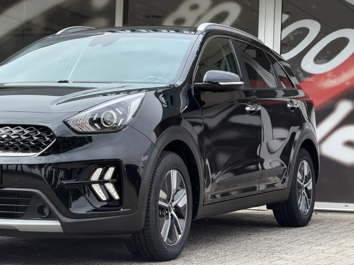 HEV DynamicPlusLine Automaat / Trekhaak / Adapt. Cruise / Keyless / Carplay /