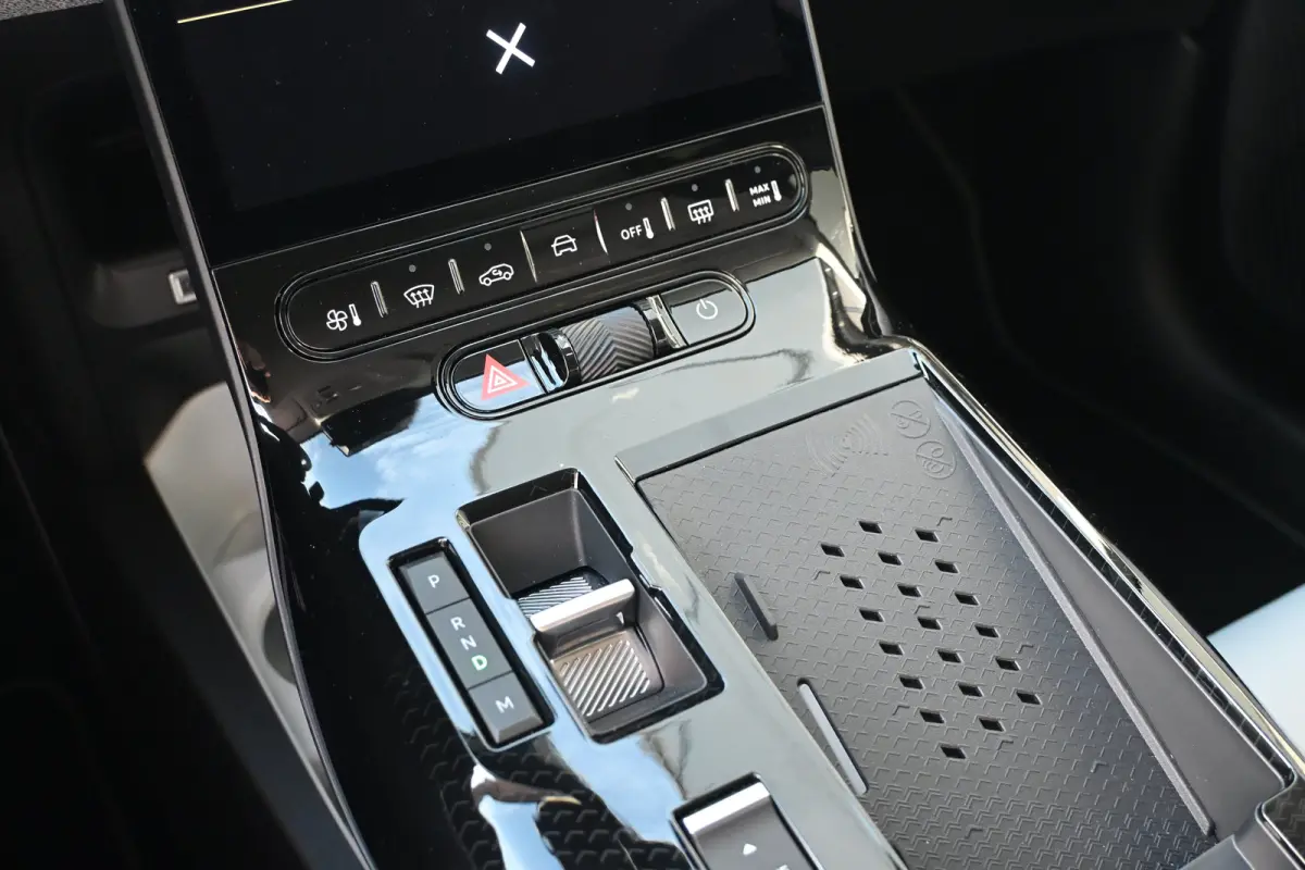 1.2 Hybrid 145 Max Tot 8 Jaar Garantie! | Vol-Leder | Massage | Elektr. Achterklep | Adaptive Cruise | Elektr. Stoelen | 360 Camera | !!