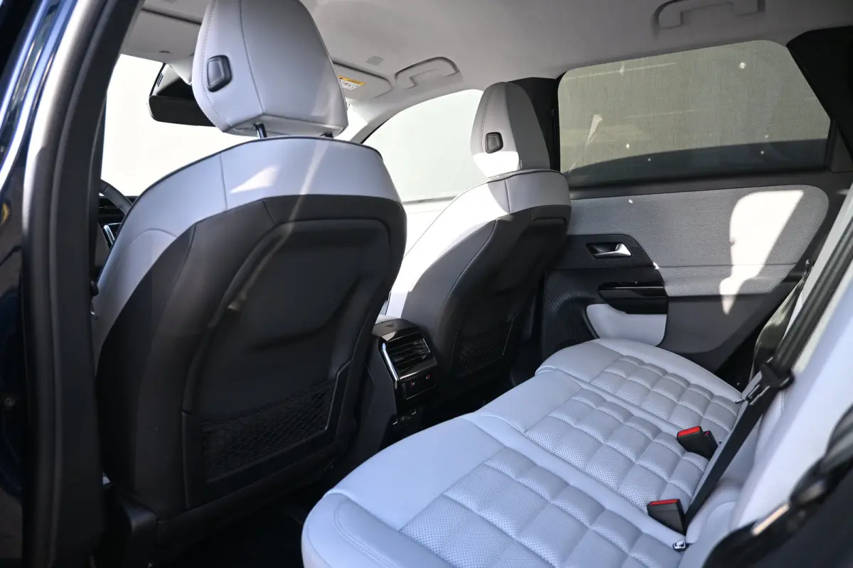 1.2 Hybrid 145 Max Tot 8 Jaar Garantie! | Vol-Leder | Massage | Elektr. Achterklep | Adaptive Cruise | Elektr. Stoelen | 360 Camera | !!