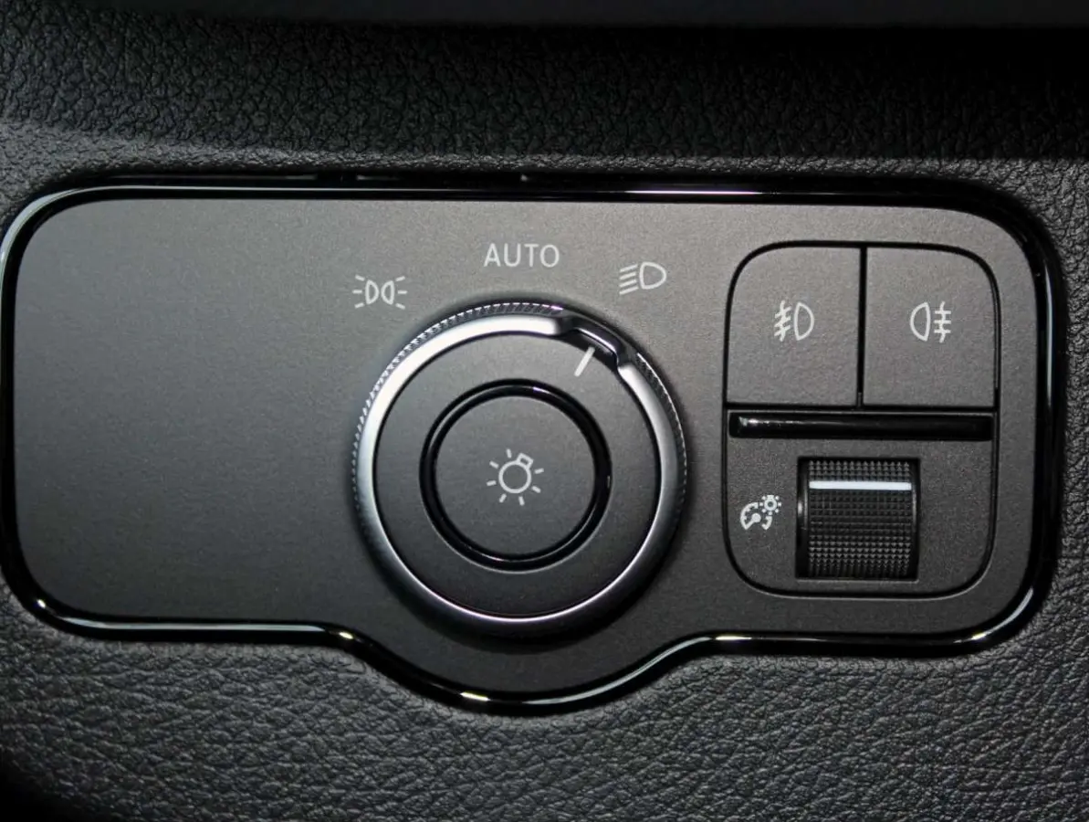 315 1.9 CDI L3H2 RWD Aut. Nav/Cam/Trekh. Nieuw